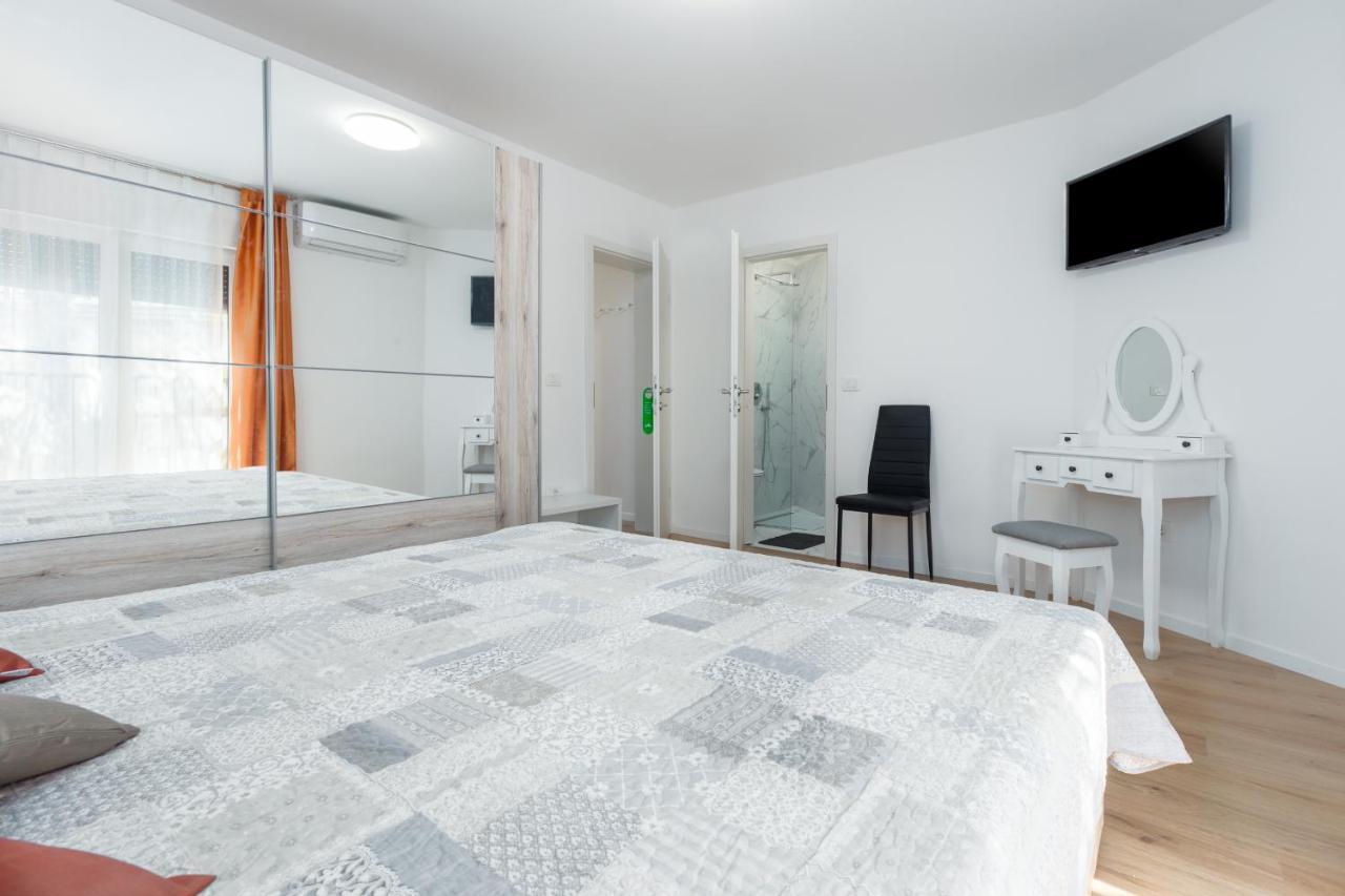 Apartman Porec Center Sea Екстериор снимка
